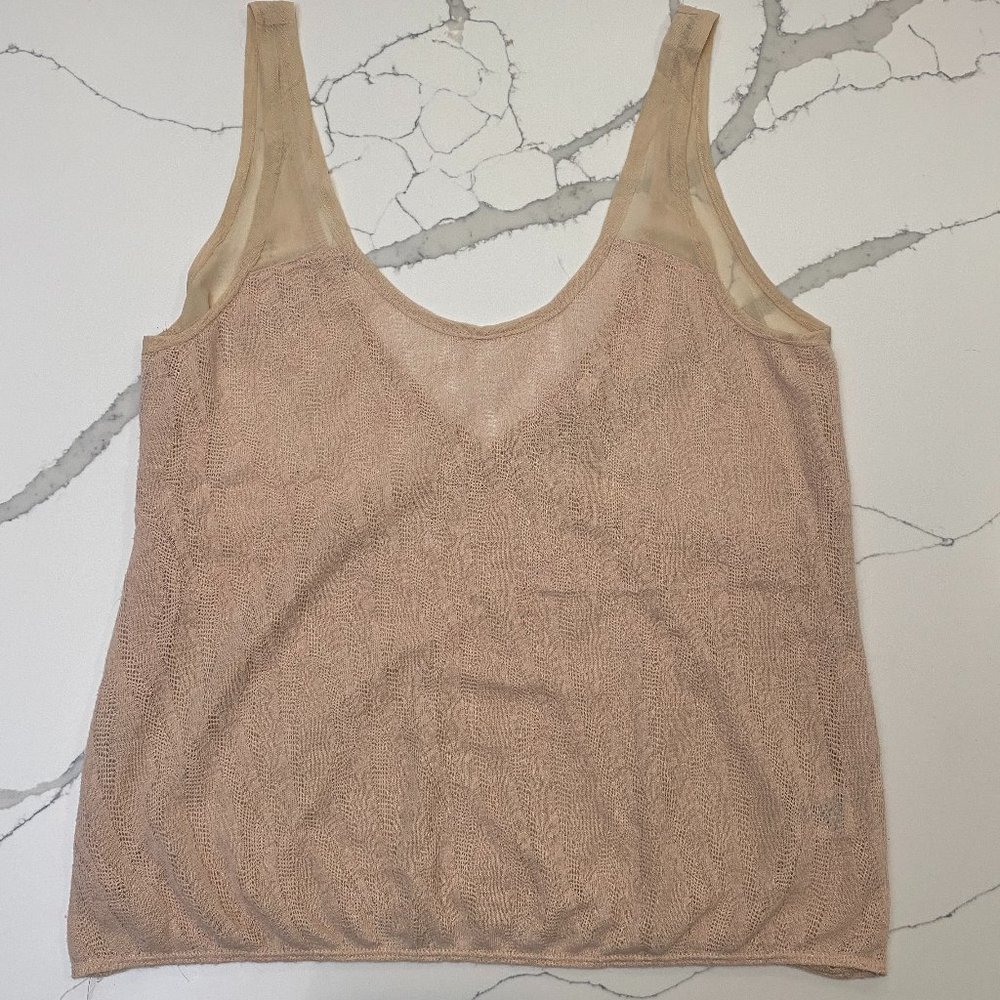 URBAN OUTFITTERS TANK
